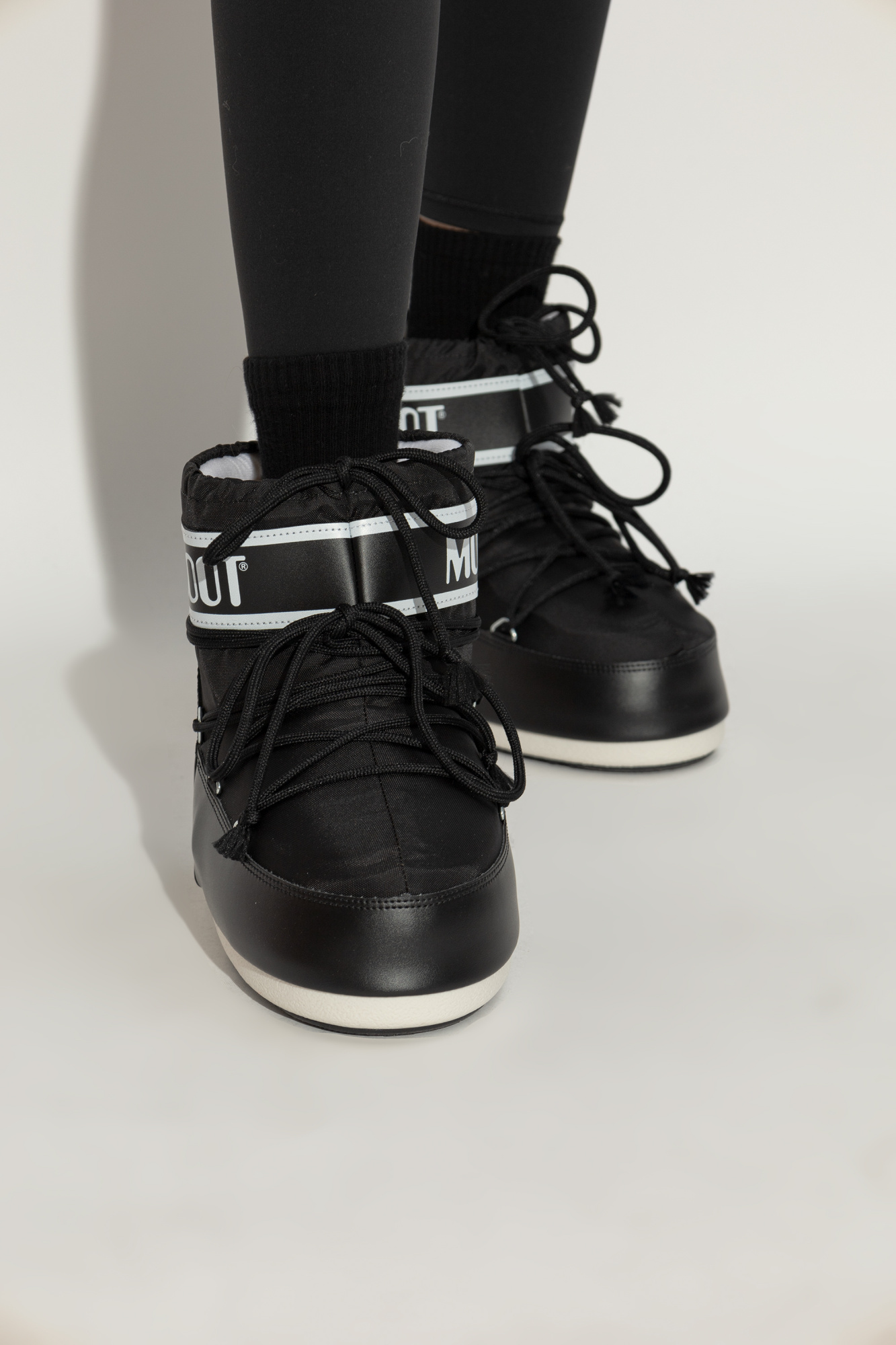 MOON BOOT ICON LOW BLACK NYLON BOOTSブラック 【公式通販】